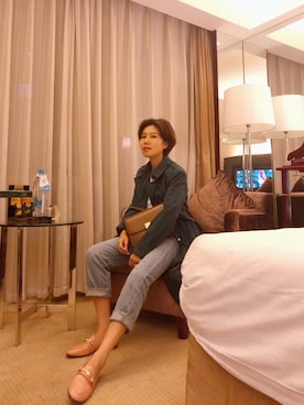 「stradivarius（ストラディバリウス）のアイテム（トレンチコート）」を使った、丝摩木易さん（レディース・157cm）の秋コーディネート