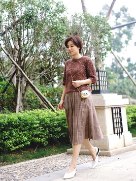 「tibi（ティビ）のアイテム（シューズ）」を使った、丝摩木易さん（レディース・157cm）の春コーディネート