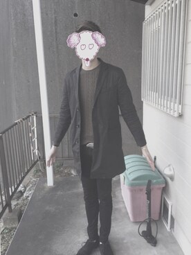 「CIAOPANIC TYPY（チャオパニックティピー）のアイテム」を使った、モノトーンたまらんさん（メンズ・185cm）の冬コーディネート