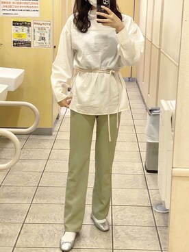 その他パンツを使った ピスタチオカラー の人気ファッションコーディネート Wear