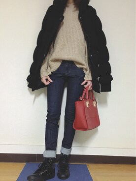 「UNIQLO（ユニクロ）のWOMEN ウルトラストレッチジーンズ（デニムパンツ）」を使った、Anna☪︎⋆｡˚✩さん（レディース・156cm）の冬コーディネート