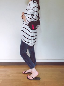 「Ungrid（アングリッド）のインディゴフレイドヘムストスリ（デニムパンツ）」を使った、Anna☪︎⋆｡˚✩さん（レディース・156cm）の夏コーディネート