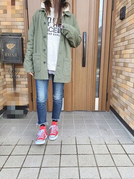 「Ungrid（アングリッド）のインディゴフレイドヘムストスリ（デニムパンツ）」を使った、Anna☪︎⋆｡˚✩さん（レディース・156cm）の春コーディネート