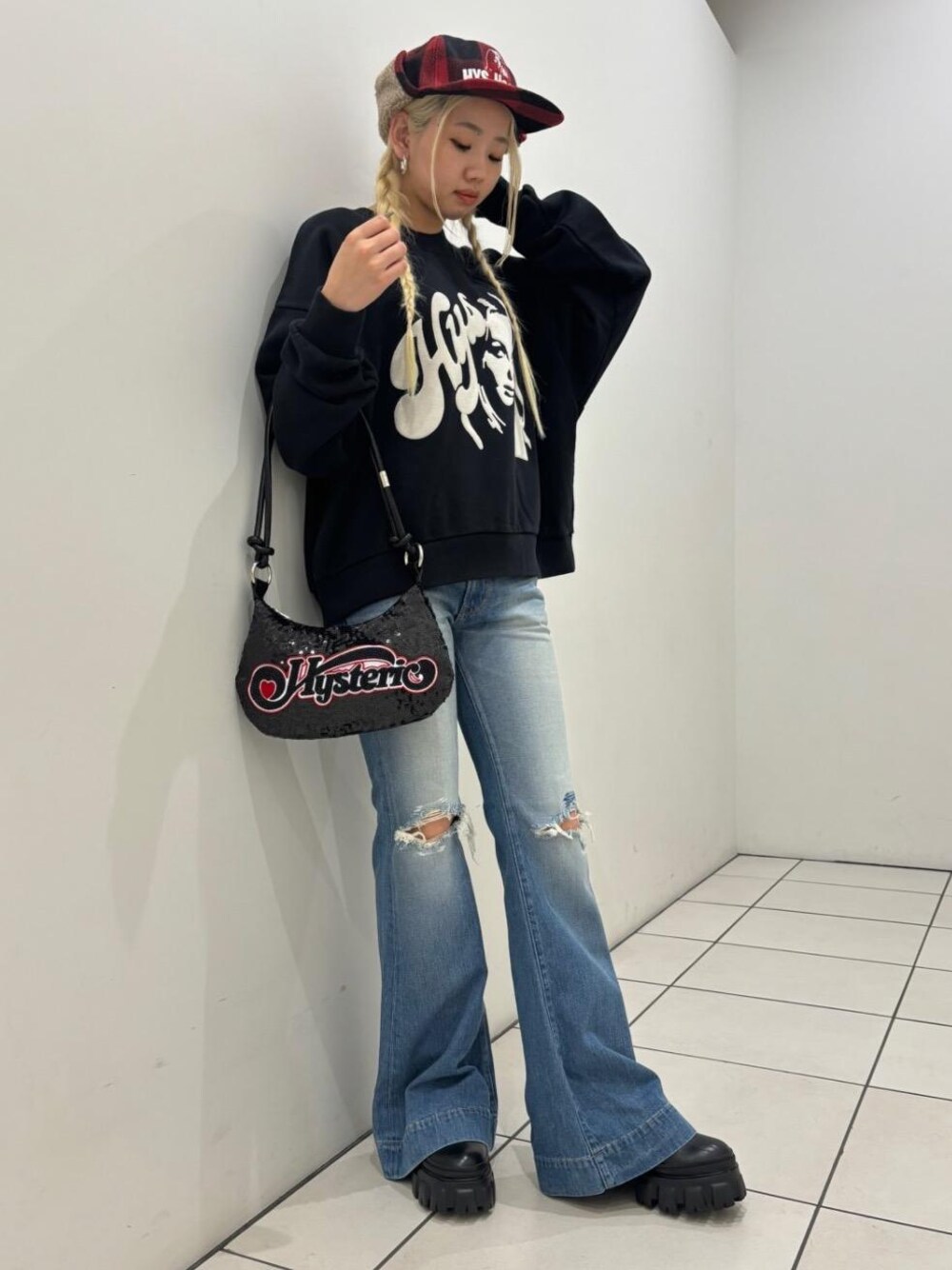 HYSTERIC WOMANアップリケ オーバーサイズスウェット美品 HYSTERIC WOMANアップリケ オーバーサイズスウェットを使った