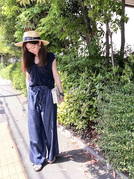 「Naughty dog（ノーティードッグ）のアイテム」を使った、HAJIME ABEさん（レディース・160cm）の春コーディネート