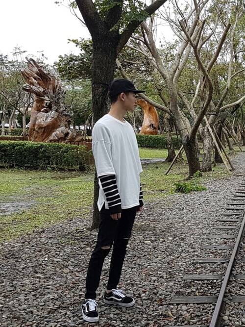 supreme reflective box logo