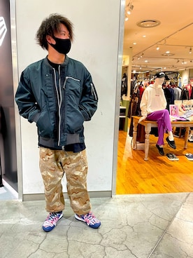「ストリートファッション」｜「アイテム（MA-1）」を使った、こーたろさん（メンズ・175cm）の秋コーディネート