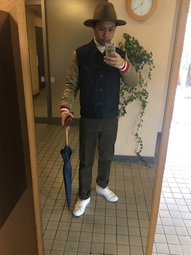 「Levi's（リーバイス）のアイテム（スタジャン）」を使った、ryomaさん（メンズ・173cm）の冬コーディネート