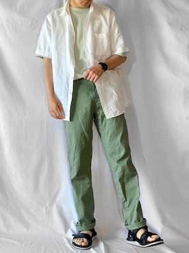 「UNIQLO（ユニクロ）のMEN リネンコットンシャツ（半袖）（シャツ/ブラウス、ホワイト系）」を使った、こーせさん（メンズ・174cm）の夏コーディネート