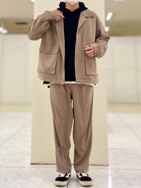 「CREARE -LINO-（クレアーレリノ）のくすみカラー オーバーサイズCPOブルゾン<セットアップ可>（ブルゾン、ベージュ系）」を使った、こーせさん（メンズ・174cm）の秋コーディネート