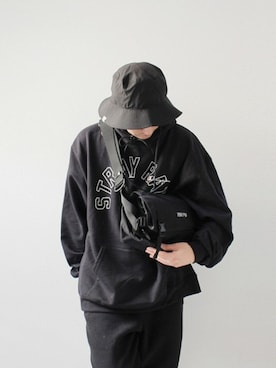 「LOOK AT US」｜LOOK AT USさん（メンズ・174cm）の春コーディネート