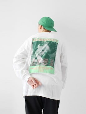 「LOOK AT US」｜「アイテム（スラックス）」を使った、LOOK AT USさん（メンズ・174cm）の春コーディネート