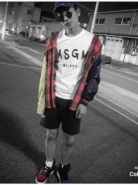 「MSGM（エムエスジーエム）のアイテム（Tシャツ/カットソー、ホワイト系）」を使った、SiY-8さん（メンズ）の春コーディネート