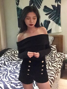 「ZARA（ザラ）のアイテム（Tシャツ/カットソー、ブラック系）」を使った、muuuuuumaさん（レディース）の秋コーディネート