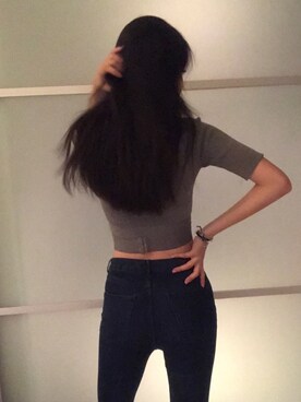 「ZARA（ザラ）のアイテム（デニムパンツ、ブルー系）」を使った、muuuuuumaさん（レディース）の春コーディネート