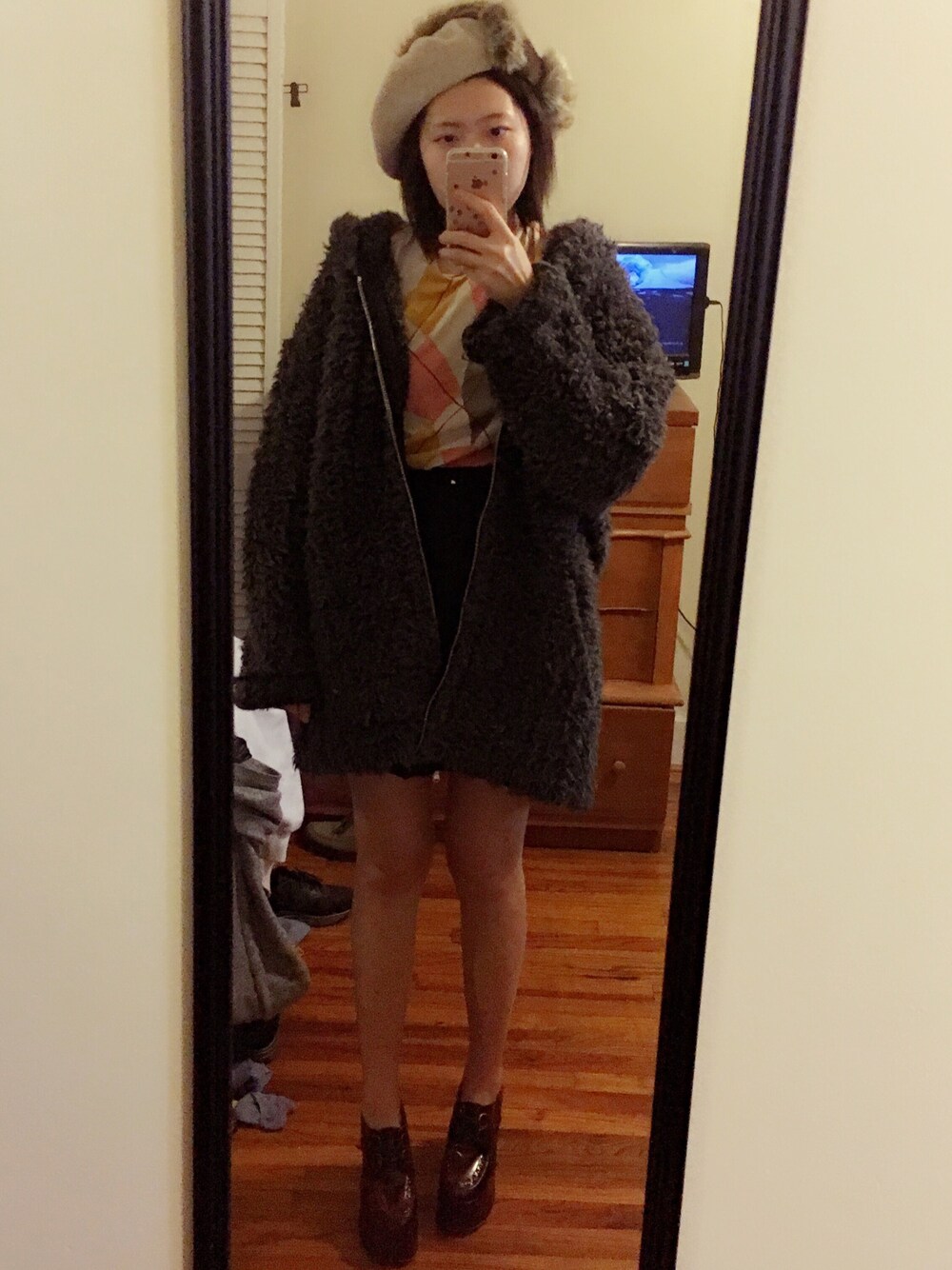 「BALENCIAGA、Vivienne Westwood、diesel black gold」｜「BALENCIAGAのアイテム（ジャケット/アウター、グレー系）」を使った、isabel_not_cuteさん（レディース・170cm）の春コーディネートの1枚目の写真
