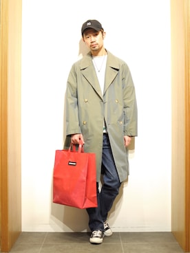 「URBAN RESEARCH（アーバンリサーチ）のアイテム（ステンカラーコート）」を使った、KakeruMayama(真山走)さん（メンズ・173cm）の春コーディネート
