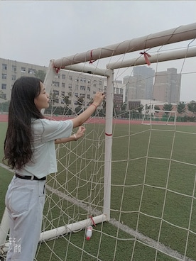 「UNIQUE（ユニーク）のアイテム（パンツ）」を使った、卩一卫さん（レディース・156cm）の秋コーディネート