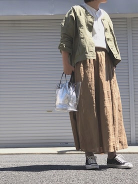 「マキシスカート」｜「アイテム（ノーカラージャケット）」を使った、lomilomiさん（レディース・161cm）の春コーディネート