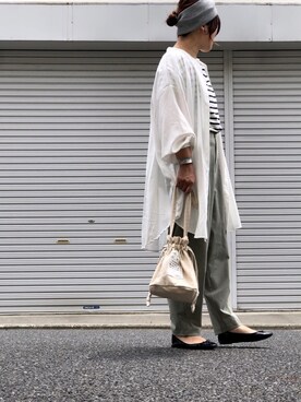 「ビッグシャツ」｜「アイテム（バレエシューズ）」を使った、lomilomiさん（レディース・161cm）の春コーディネート