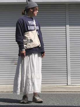 「Libra Cue（リブラ キュー）のアイテム（スウェット）」を使った、lomilomiさん（レディース・163cm）の春コーディネート