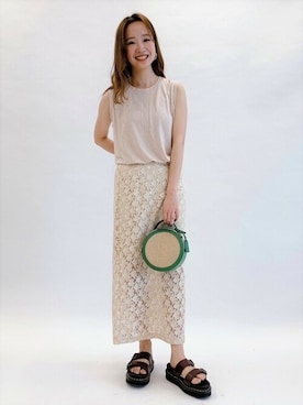 「アイテム（ピアス（両耳用）、グリーン系）」を使った、RURIさん（レディース・162cm）の春コーディネート
