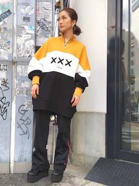 「Gosha Rubchinskiy（ゴーシャラブチンスキー）のアイテム」を使った、hanae maruiさん（レディース・155cm）の春コーディネート