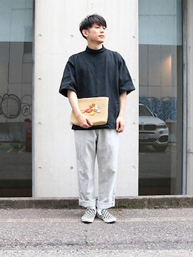 「アイテム（かごバッグ）」を使った、渡邊達也さん（メンズ・165cm）の夏コーディネート