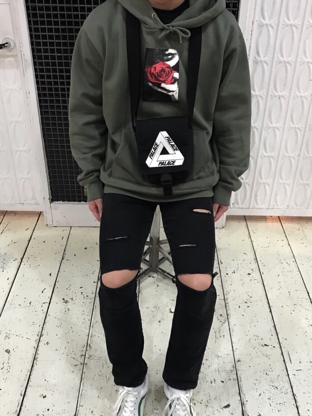 マウンテンパーカーを使った「palace skateboards」の人気ファッション