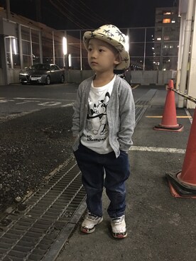 「UNIQLO（ユニクロ）のアイテム（ニット/セーター、グレー系）」を使った、Janiceさん（レディース・158cm）の秋コーディネート
