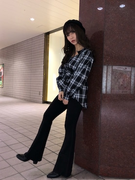 「LIPSERVICE（リップサービス）のアイテム（ハンチング/ベレー帽）」を使った、倉林夏実さん（レディース・157cm）の秋コーディネート