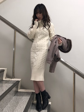 「ひざ丈スカート」｜「アイテム（ジャケット/アウター）」を使った、倉林夏実さん（レディース・157cm）の冬コーディネート