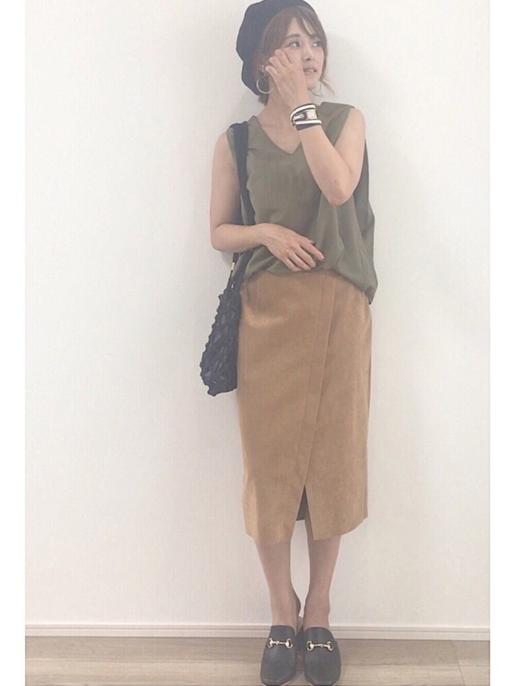 yunさんの「【小泉里子さん着用】スウェードタイトスカート（TONAL）」を使ったコーディネート