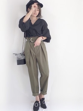「カーキパンツ」｜yunさん（レディース・153cm）の秋コーディネート