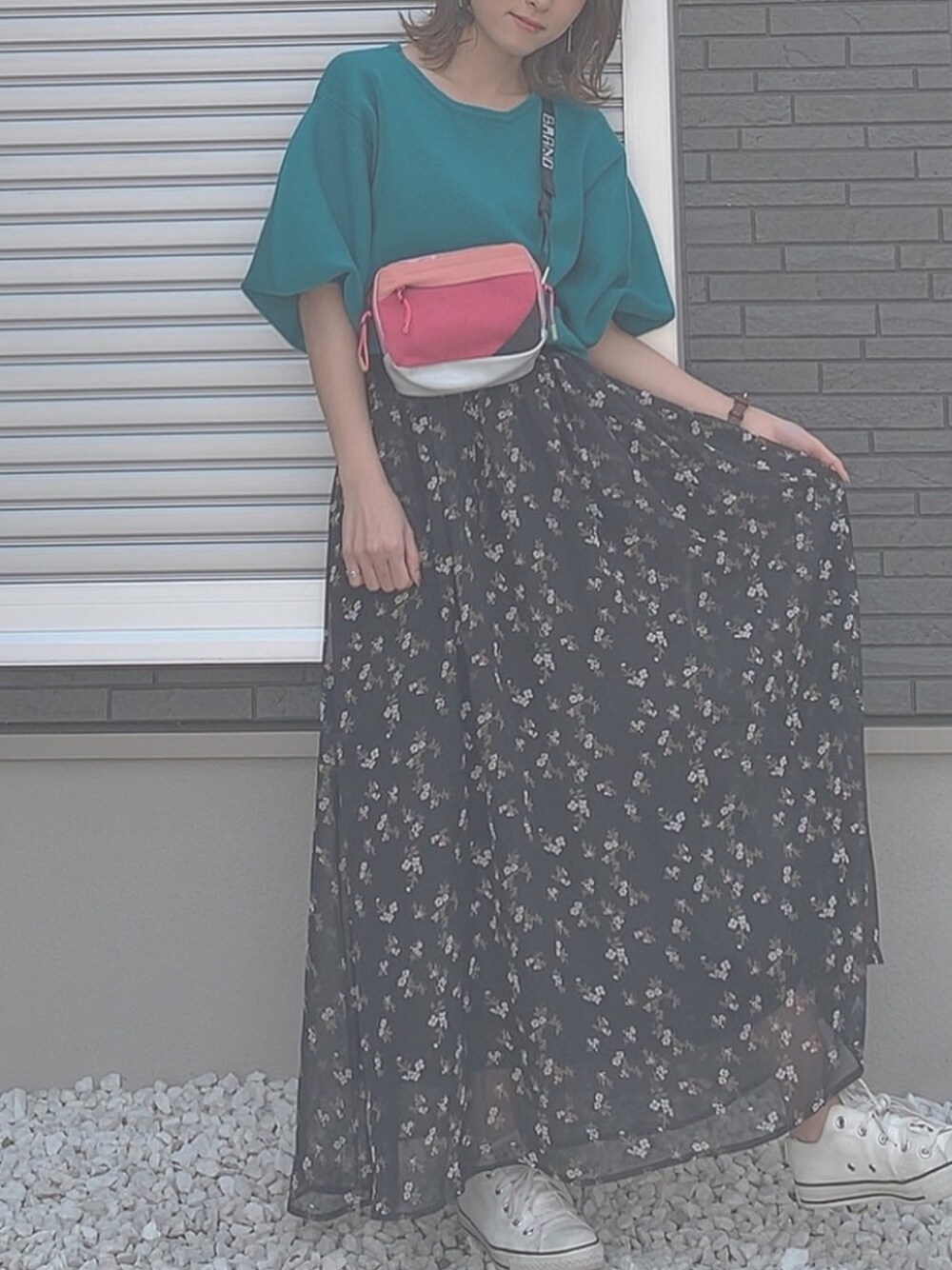 yunさんの「小花柄ドロストデザインシフォンスカート（GRL）」を使ったコーディネート