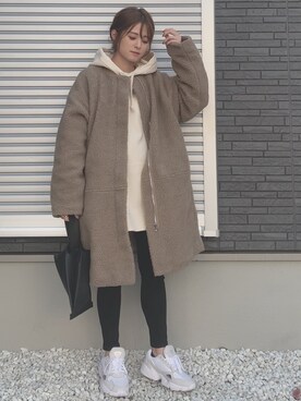 ノーカラーボアコートを使った人気ファッションコーディネート - WEAR