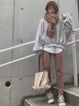 「DHOLIC（ディーホリック）のアイテム（スウェット）」を使った、yunさん（レディース・153cm）の冬コーディネート