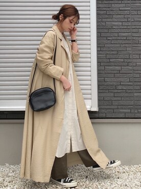 「サテンパンツ」｜「アイテム（トレンチコート）」を使った、yunさん（レディース・153cm）の春コーディネート