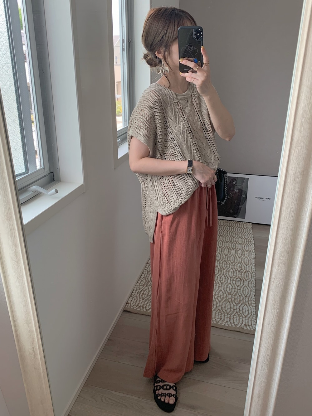 「夏コーデ、ワイドパンツ、カラーパンツ、アンティローザホリデー、エルメス、GRL、HERMES、パンツスタイル、プチプラコーデ、リラックススタイル」｜「Auntie Rosa Holidayの麻リラックスワイドパンツ（その他パンツ、オレンジ系）」を使った、yunさん（レディース・153cm）の夏コーディネートの1枚目の写真