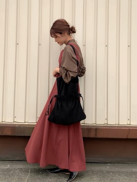 「リエディ(Re:EDIT)」｜「アイテム（ジャンパースカート）」を使った、yunさん（レディース・153cm）の秋コーディネート