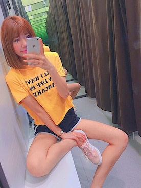 「ZARA（ザラ）のアイテム（Tシャツ/カットソー、イエロー系）」を使った、kananiiinaさん（レディース・162cm）の春コーディネート