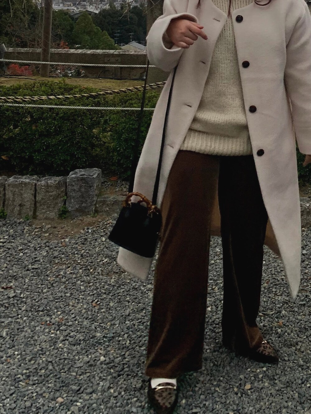 「antic ragのアイテム（ニット/セーター、ホワイト系）」を使った、☺︎☺︎☺︎さん（レディース・160cm）の秋コーディネートの1枚目の写真