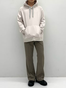 「STUDIOUS（ステュディオス）のアイテム（パーカー）」を使った、Ryo Kikuchiさん（メンズ・173cm）の秋コーディネート