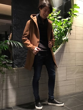 「アイテム（ステンカラーコート）」を使った、TOGAWAさん（メンズ・185cm）の冬コーディネート