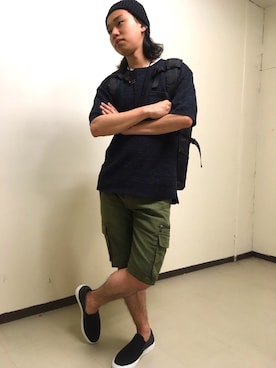 「ニットキャップ」｜「アイテム（スリッポン）」を使った、Kubotaさん（メンズ・168cm）の春コーディネート