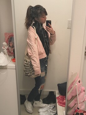 「網タイツ」｜「アイテム（ブルゾン）」を使った、あゆみんちょさん（レディース・162cm）の冬コーディネート