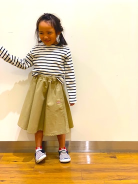「BACK NUMBER（バックナンバー）のアイテム（トップス）」を使った、吉村 にちかさん（キッズ・110cm）の秋コーディネート