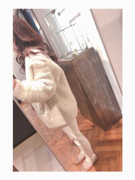 「GLOBAL WORK（グローバルワーク）のアイテム（トップス、ホワイト系）」を使った、hikariさん（レディース・151cm）の秋コーディネート