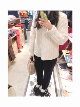 「usudのアイテム（カーディガン/ボレロ、ホワイト系）」を使った、hikariさん（レディース・151cm）の冬コーディネート