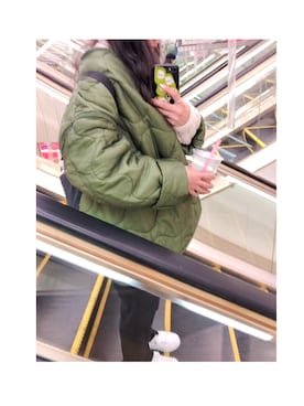 「usudのアイテム（ミリタリージャケット、グリーン系）」を使った、hikariさん（レディース・151cm）の冬コーディネート
